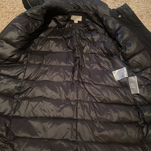 Michael Kors winter coat size small - Picture 3 of 3
